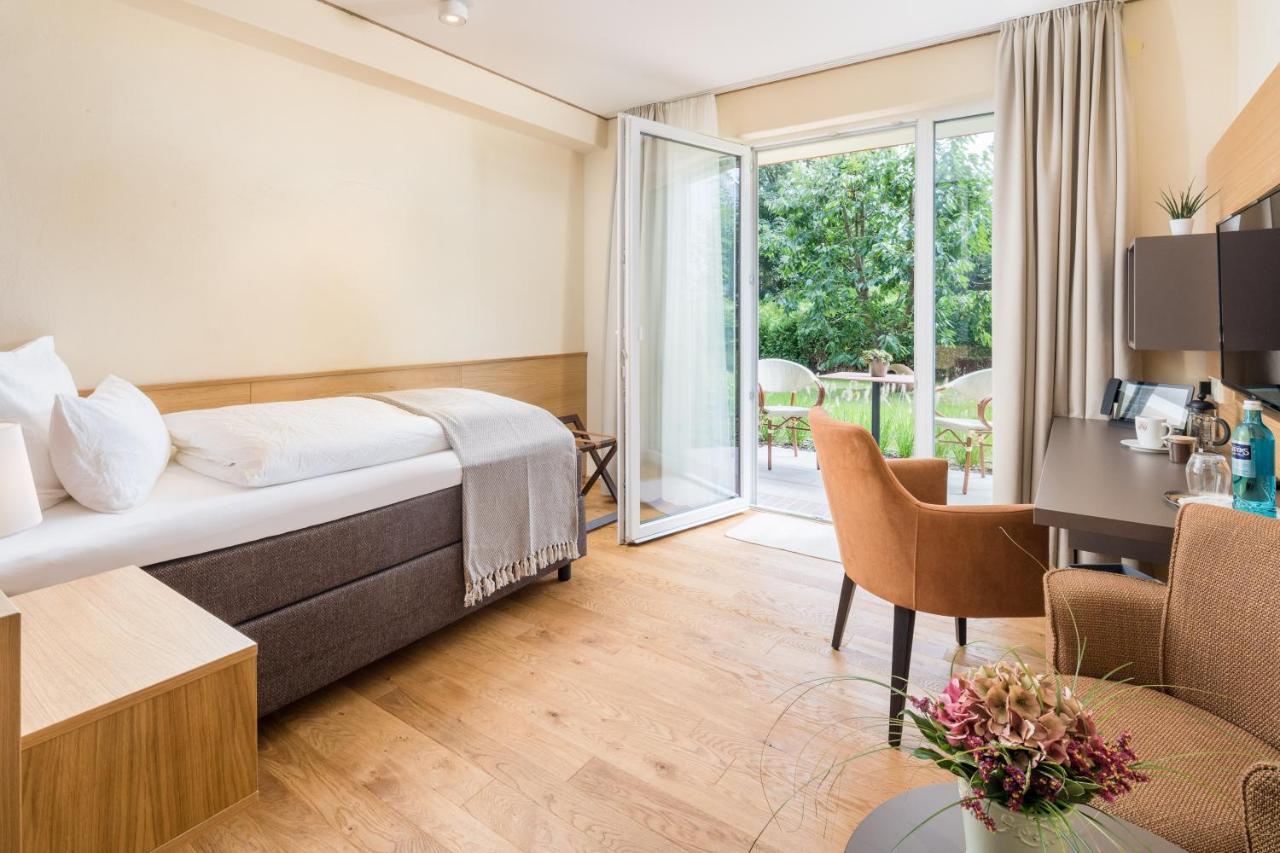 Single Room Balcony,1294145254:JPEG